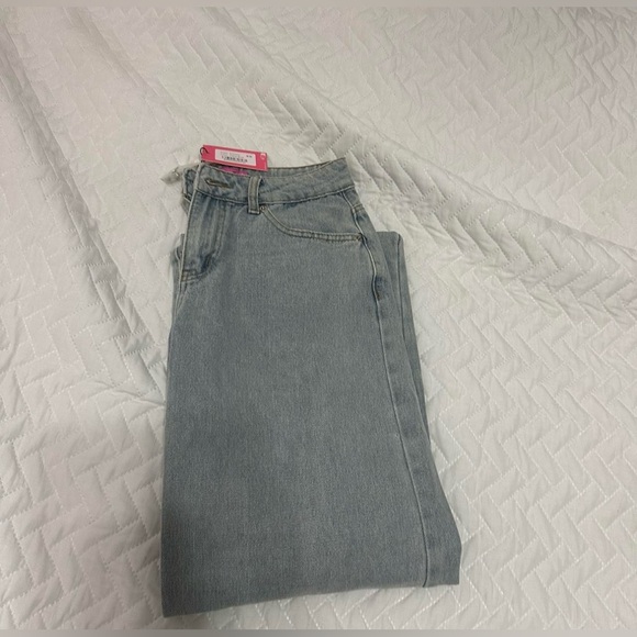 *EDIKTED JEANS WITH BOWS* - Picture 3 of 6